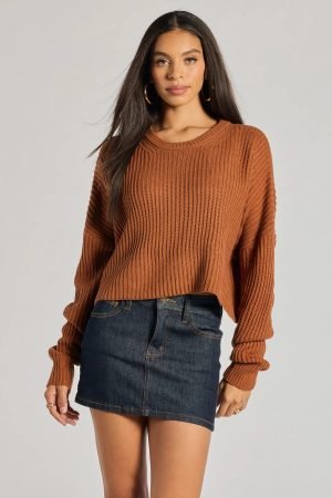 Chic Crew Ribbed Knit Sweater